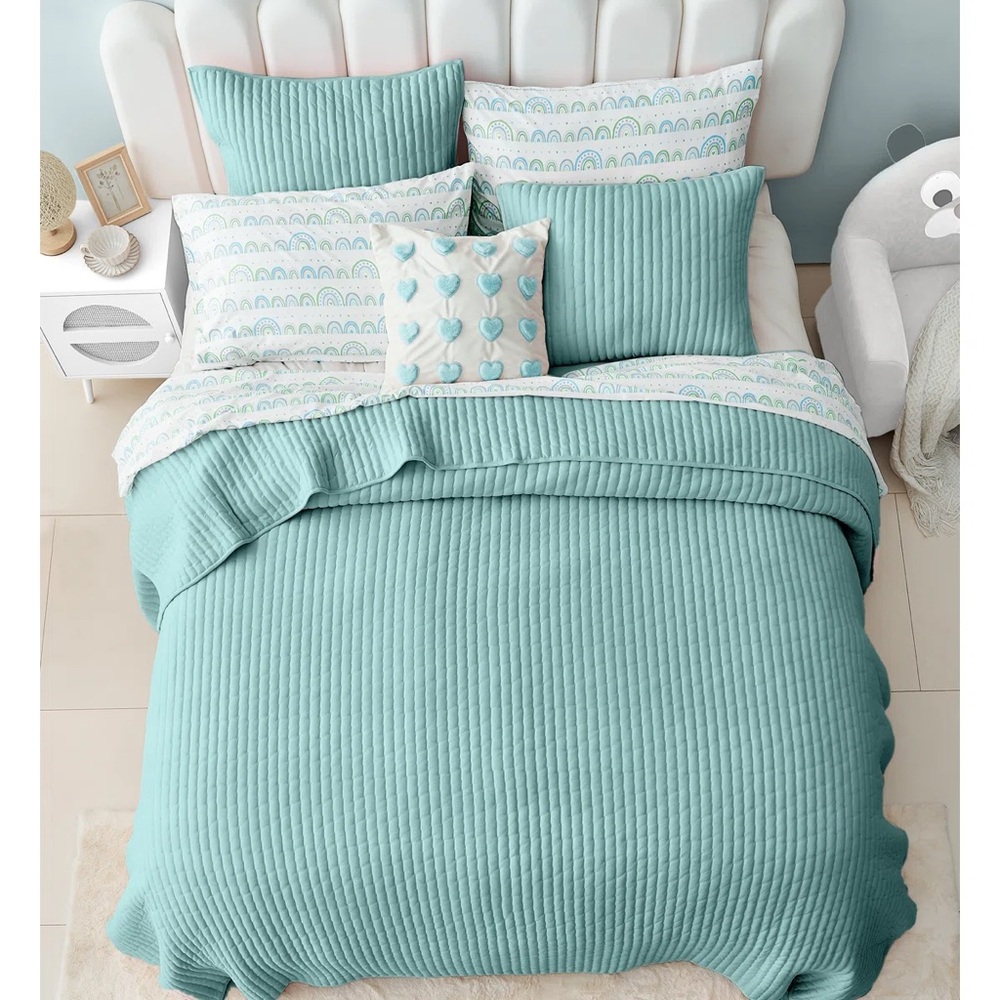 Aqua/light teal/green Queen Bedding Set